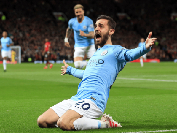 曼城中场B席展望赛程：着眼当下，力拼四冠